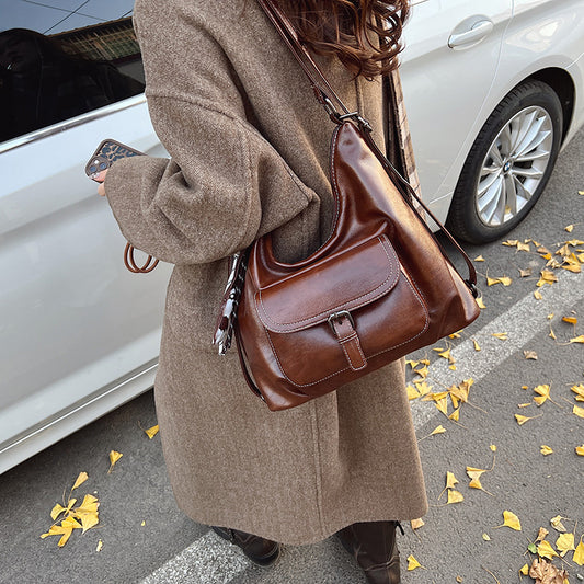 Claira™|レザーショルダーバッグ